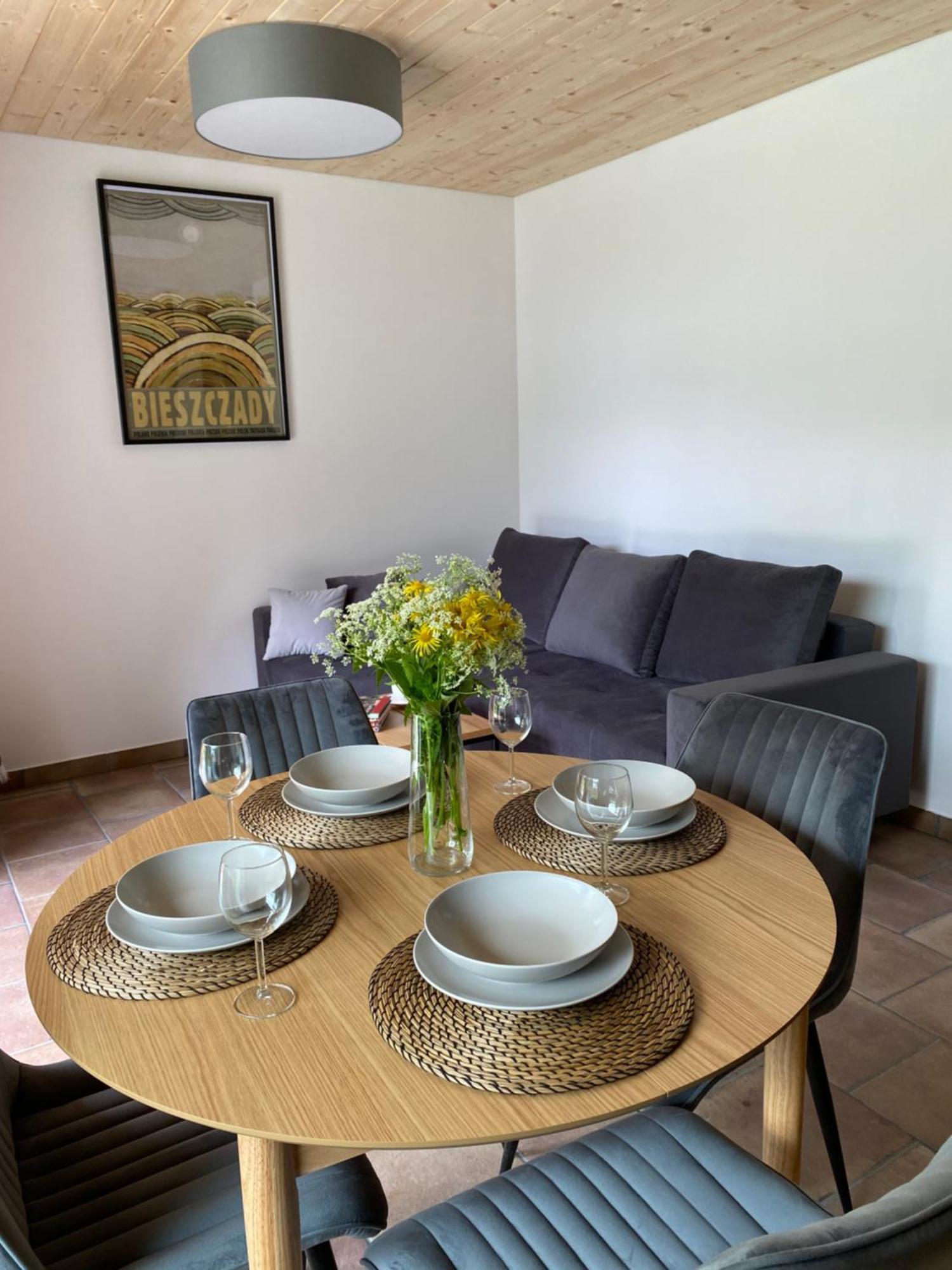 Lovelas - Apartamenty Smerek Exteriör bild