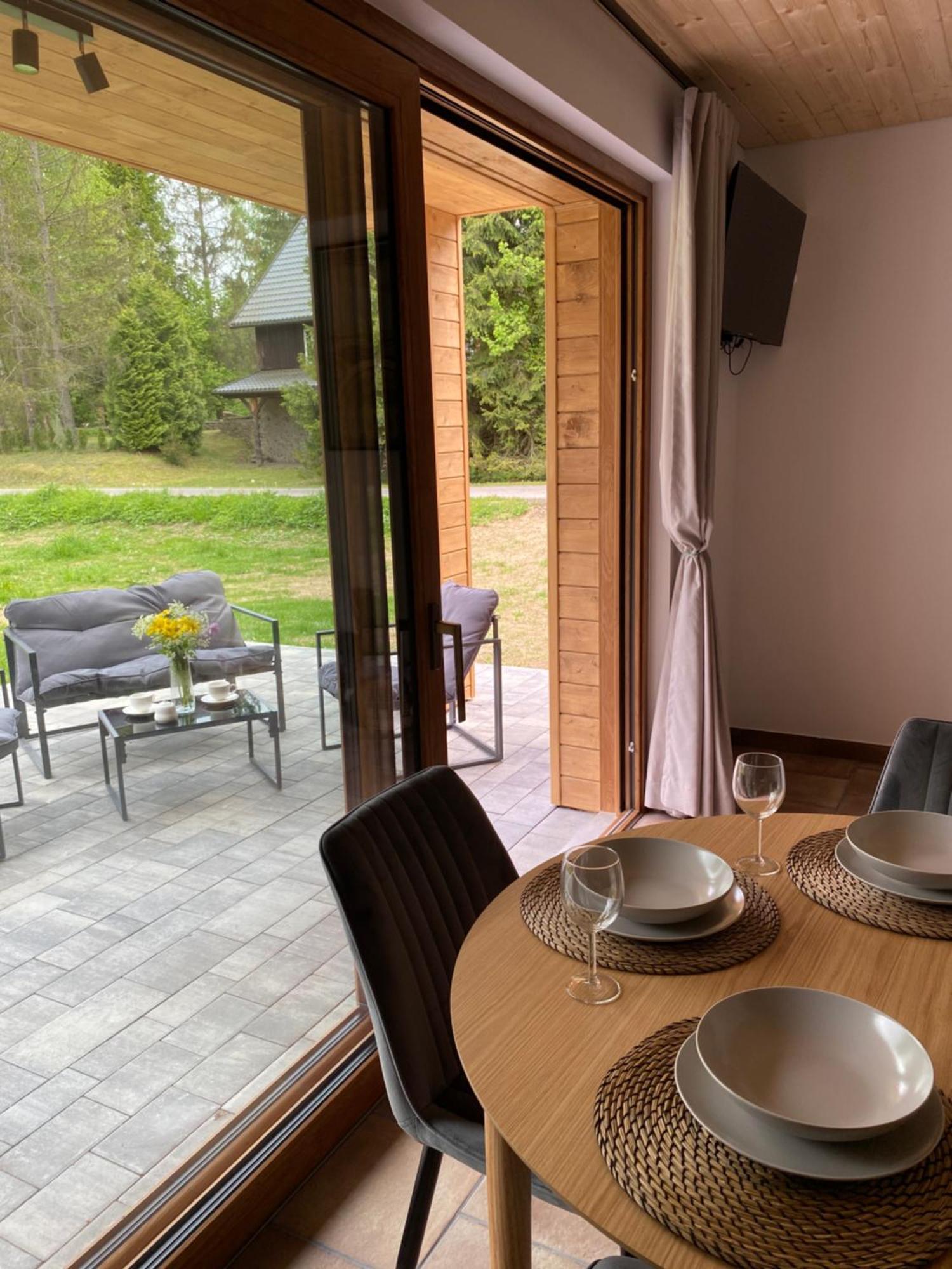 Lovelas - Apartamenty Smerek Exteriör bild