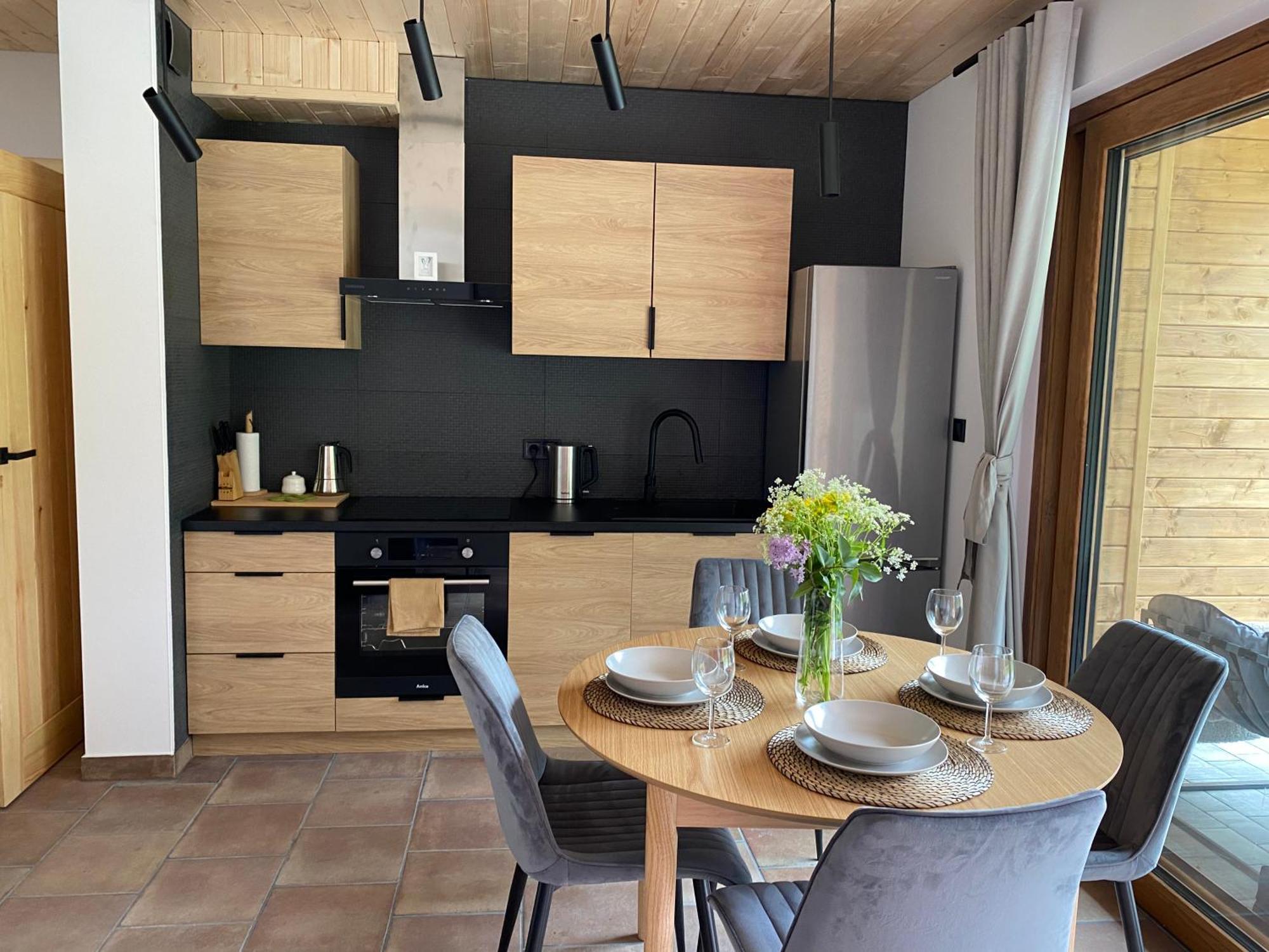 Lovelas - Apartamenty Smerek Exteriör bild