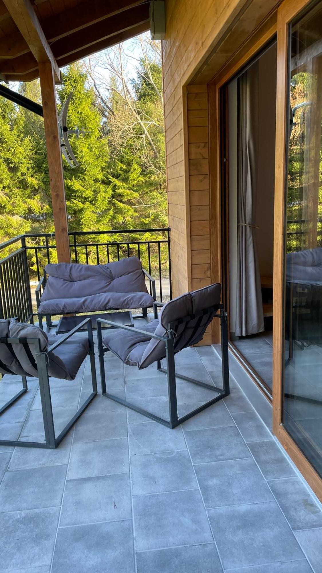 Lovelas - Apartamenty Smerek Exteriör bild