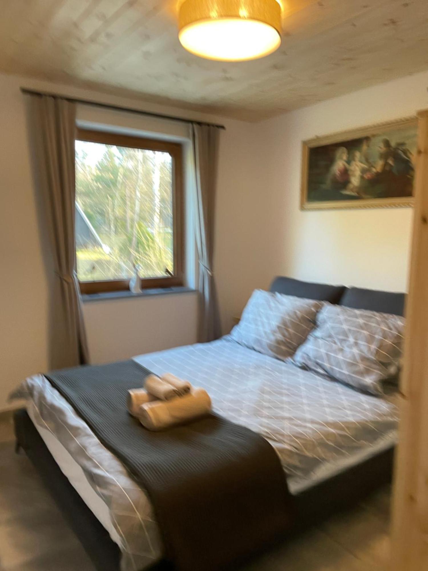 Lovelas - Apartamenty Smerek Exteriör bild