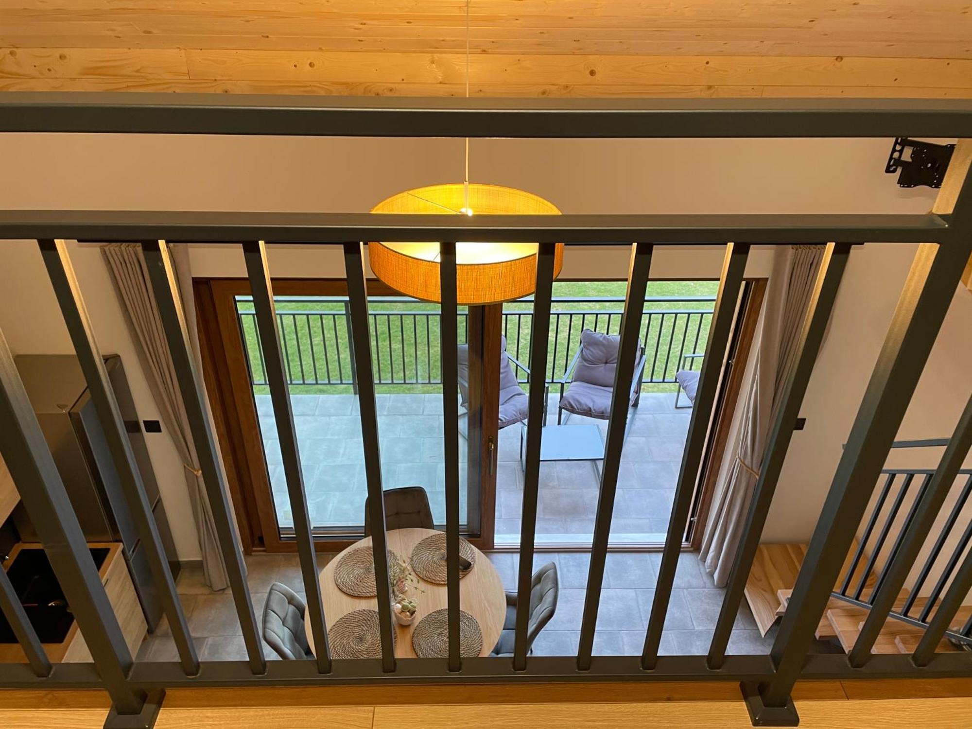 Lovelas - Apartamenty Smerek Exteriör bild