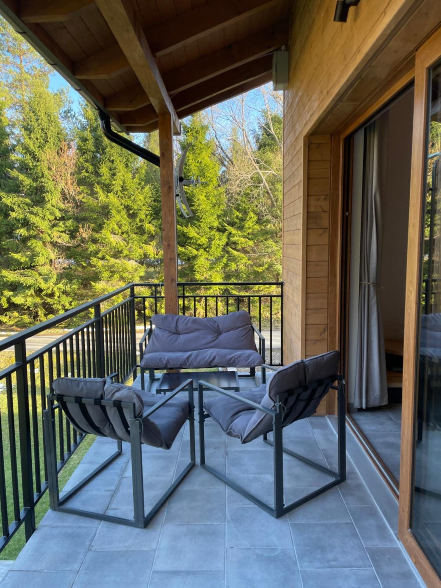Lovelas - Apartamenty Smerek Exteriör bild